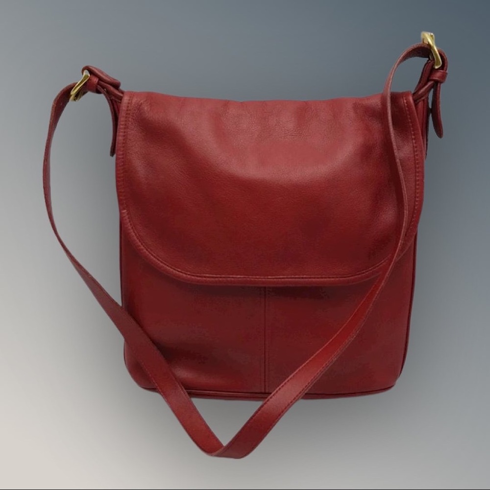 Vintage Coach Whitney red leather crossbody handbag. USA made SN 4115